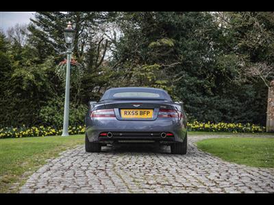 Aston Martin+DB9